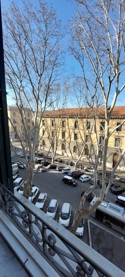 ローマPantofola Del Papa Luxury At Vaticanアパートメント エクステリア 写真