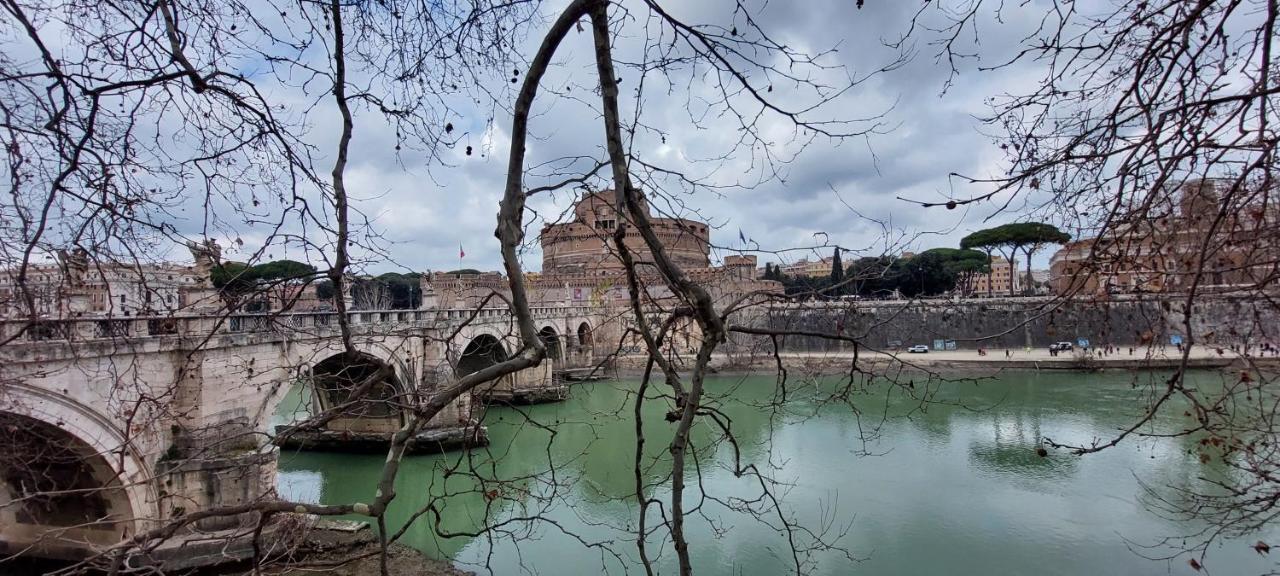 ローマPantofola Del Papa Luxury At Vaticanアパートメント エクステリア 写真