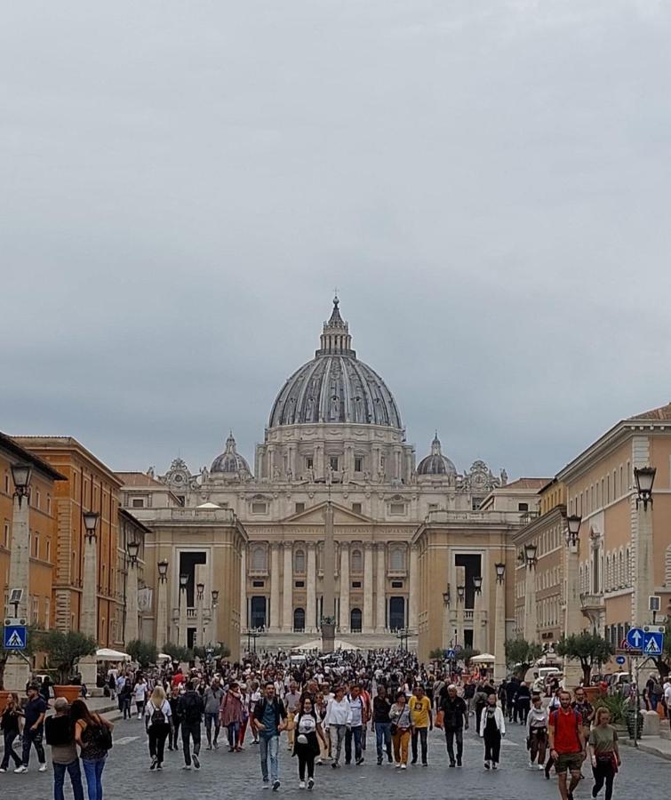 ローマPantofola Del Papa Luxury At Vaticanアパートメント エクステリア 写真